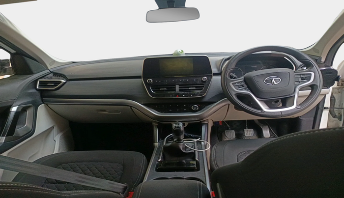 2022 Tata Safari XT, Diesel, Manual, 65,300 km, interior