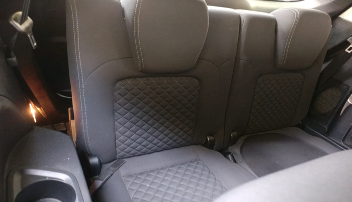 2022 Tata Safari XT, Diesel, Manual, 65,300 km, interior