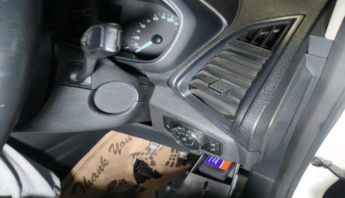 2018 Ford Ecosport TITANIUM + 1.5L DIESEL, Diesel, Manual, 74,560 km, interior