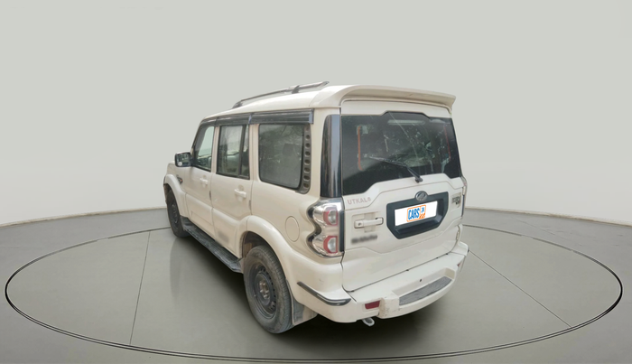 2016 Mahindra Scorpio S6 PLUS, Diesel, Manual, 1,08,191 km, exterior
