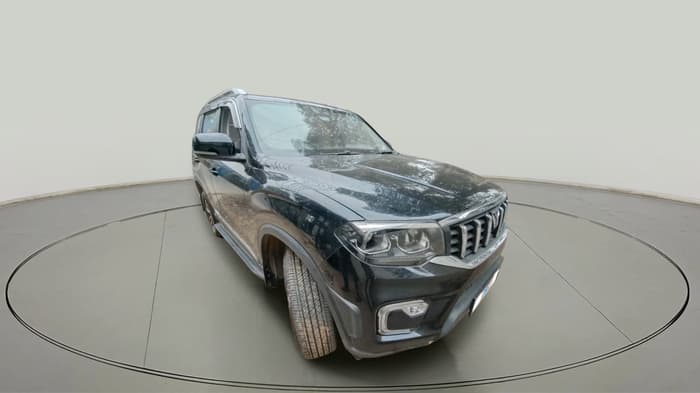 2025 Mahindra SCORPIO-N Z8 PETROL AT 7 STR, Petrol, Automatic, 3,906 km, exterior