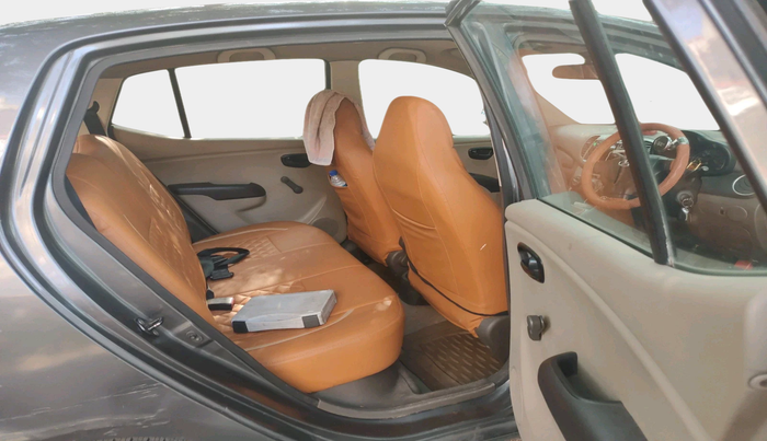 2011 Hyundai i10 ERA 1.1, Petrol, Manual, 42,565 km, interior