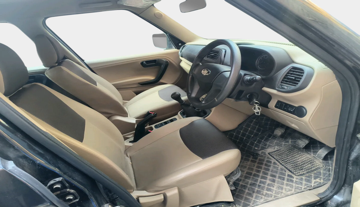 2022 Mahindra BOLERO NEO N 4, Diesel, Manual, 7,256 km, interior