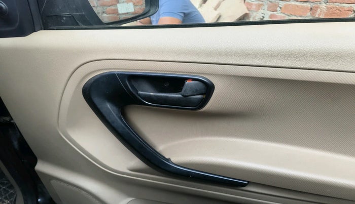 2022 Mahindra BOLERO NEO N 4, Diesel, Manual, 7,256 km, interior