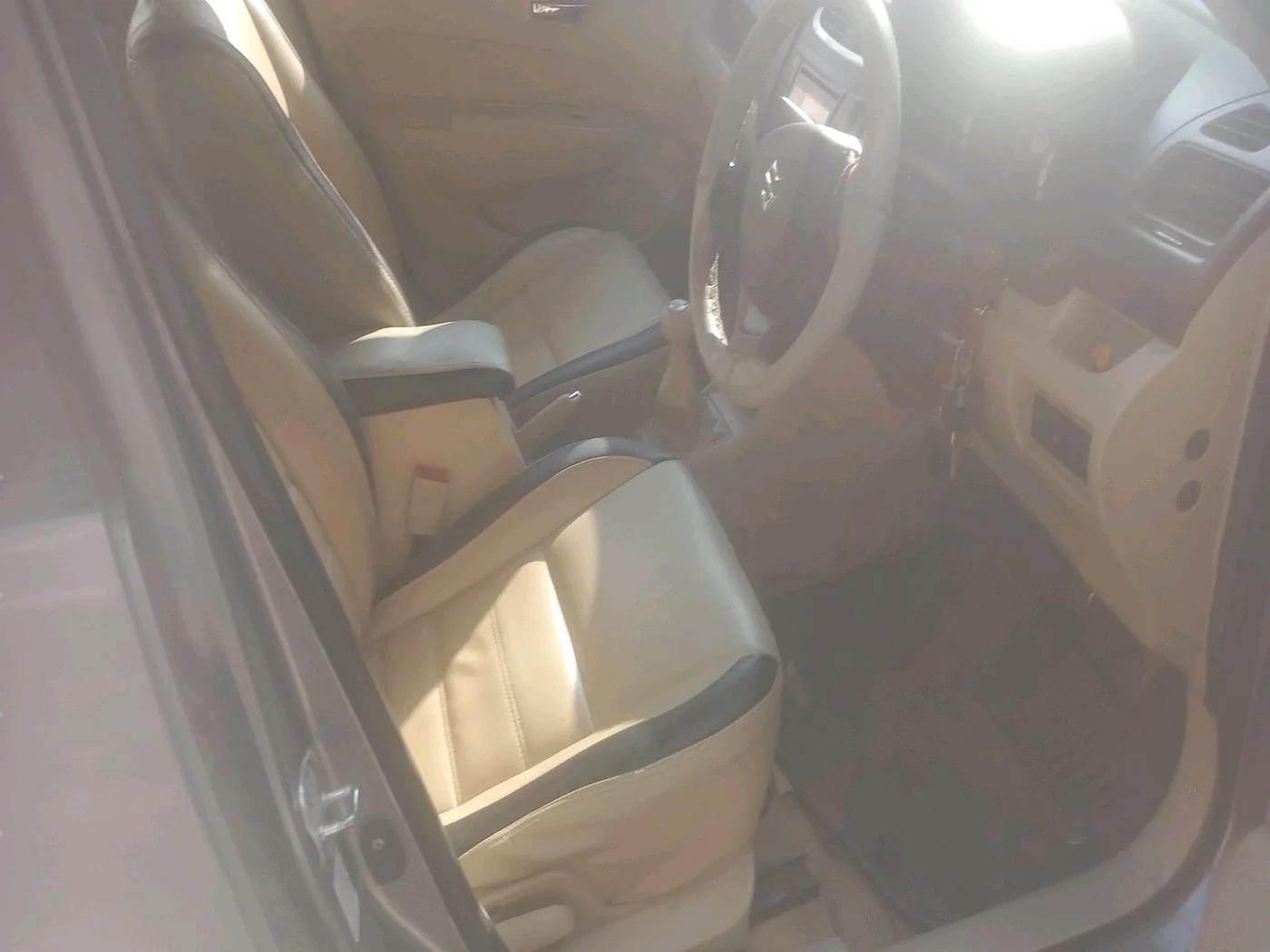 2014 Maruti Swift Dzire VXI, Petrol, Manual, 1,00,152 km, interior