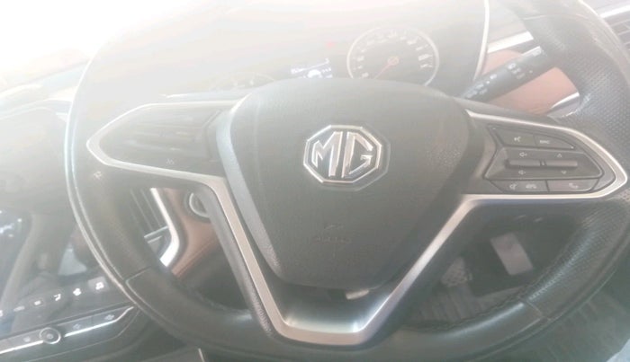 2021 MG HECTOR PLUS SELECT 2.0 DIESEL TURBO MT 7-STR, Diesel, Manual, 85,953 km, interior