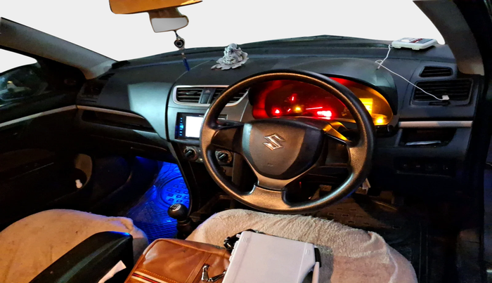 2016 Maruti Swift LXI (O), Petrol, Manual, 1,81,492 km, interior