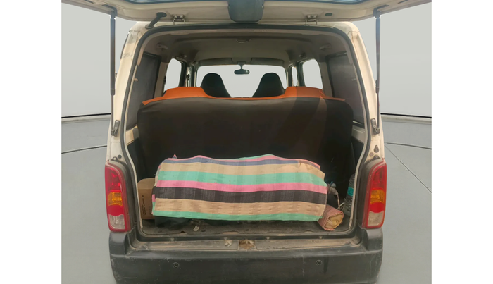 2020 Maruti Eeco 7 STR, Petrol, Manual, 61,629 km, exterior