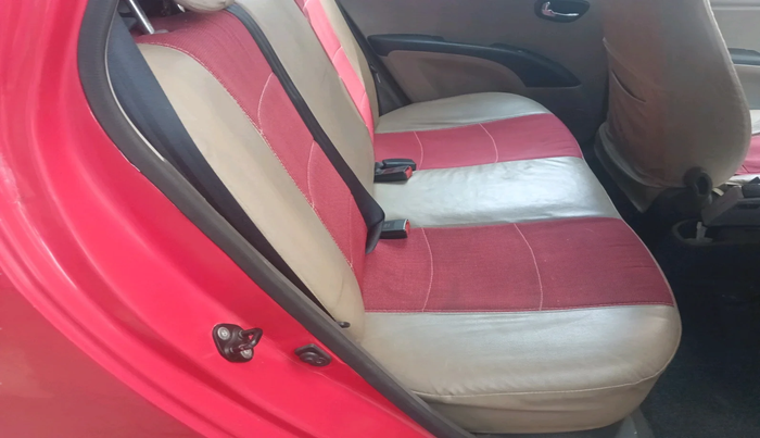 2013 Hyundai i10 SPORTZ 1.2, Petrol, Manual, 33,062 km, interior