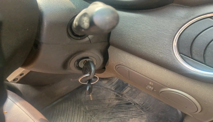 2011 Hyundai i10 MAGNA 1.2, Petrol, Manual, 27,938 km, interior