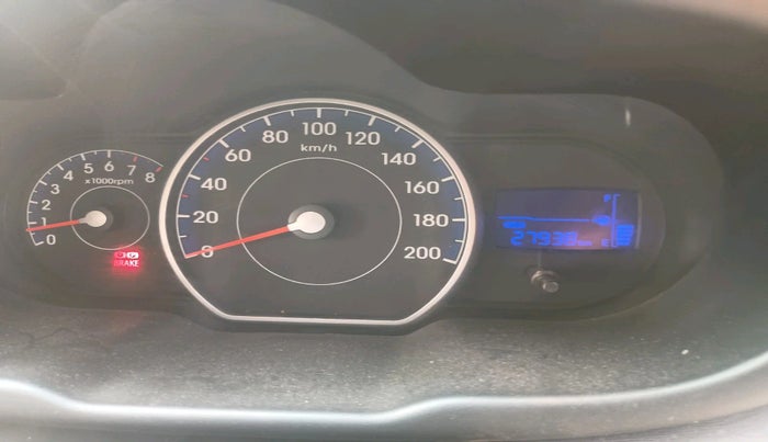 2011 Hyundai i10 MAGNA 1.2, Petrol, Manual, 27,938 km, interior