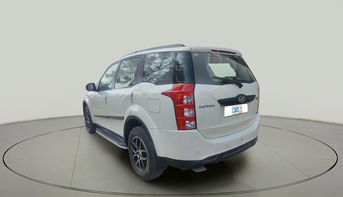 2016 Mahindra XUV500 W6 1.99, Diesel, Manual, 58,142 km, exterior