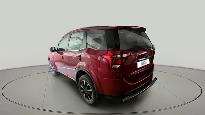 2018 Mahindra XUV500 W11 AT, Diesel, Automatic, 1,10,384 km, exterior