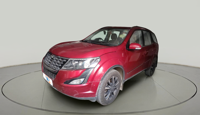 2018 Mahindra XUV500 W11 AT, Diesel, Automatic, 1,10,384 km, exterior
