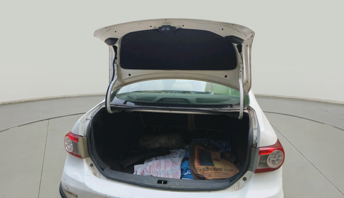 2013 Toyota Corolla Altis GL PETROL, Petrol, Manual, 1,50,347 km, exterior