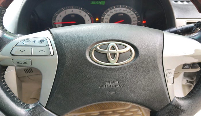 2013 Toyota Corolla Altis GL PETROL, Petrol, Manual, 1,50,347 km, interior