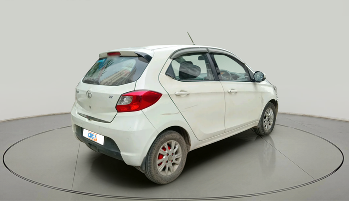 2018 Tata Tiago XZ PETROL, Petrol, Manual, 99,386 km, exterior