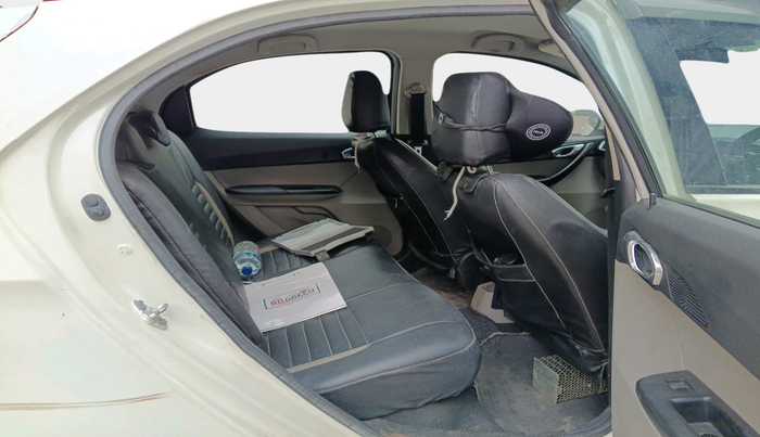 2018 Tata Tiago XZ PETROL, Petrol, Manual, 99,386 km, interior