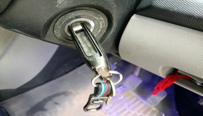 2018 Tata Tiago XZ PETROL, Petrol, Manual, 99,386 km, interior