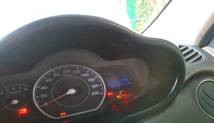 2014 Hyundai i10 MAGNA 1.1, Petrol, Manual, 82,795 km, interior