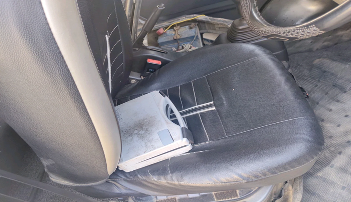 2018 Maruti Eeco 7 STR, Petrol, Manual, 1,10,471 km, interior