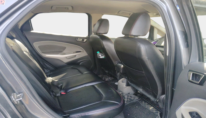2016 Ford Ecosport TITANIUM 1.5L DIESEL, Diesel, Manual, 2,05,393 km, interior