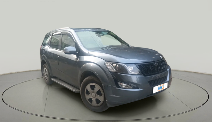 2016 Mahindra XUV500 W4, Diesel, Manual, 1,13,248 km, exterior