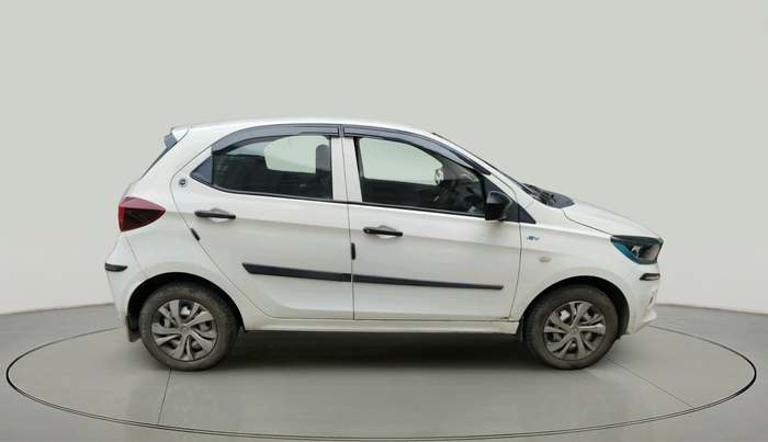2024 Tata TIAGO EV XE MEDIUM RANGE, Electric, Automatic, 54,968 km, exterior