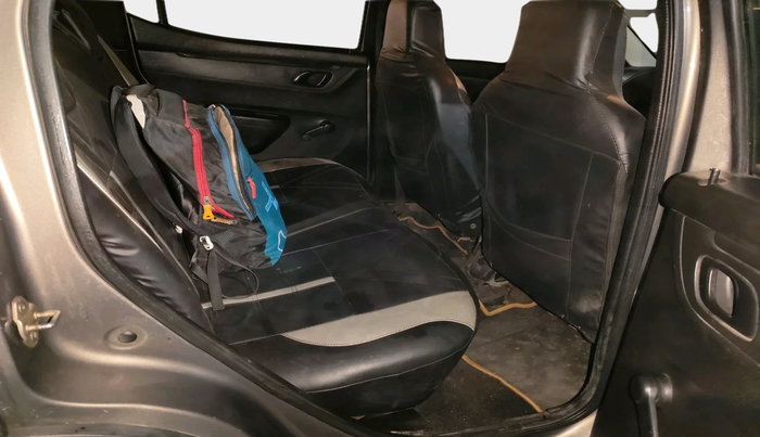 2017 Renault Kwid RXL, Petrol, Manual, 1,11,750 km, interior