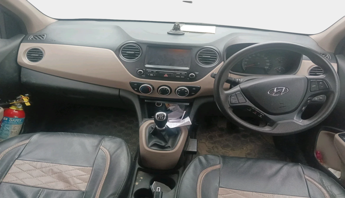 2017 Hyundai Xcent SX 1.2, Petrol, Manual, 94,237 km, interior