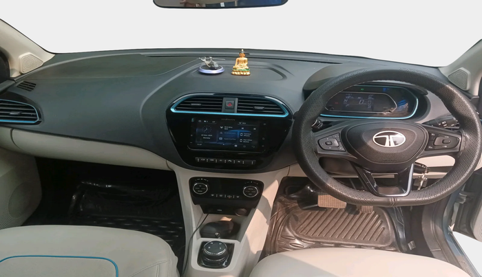 2024 Tata TIAGO EV XZ PLUS LONG RANGE, Electric, Automatic, 40,873 km, interior