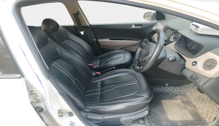 2018 Hyundai Grand i10 ASTA 1.2 KAPPA VTVT, CNG, Manual, 1,07,124 km, interior