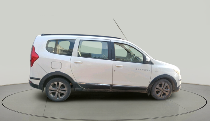 2018 Renault Lodgy 110 PS RXZ STEPWAY 8 STR, Diesel, Manual, 83,100 km, exterior