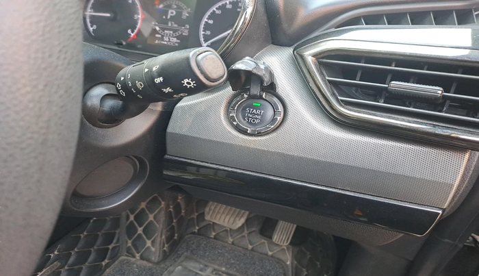 2022 Tata Harrier XTA 2.0L KRYOTEC PLUS, Diesel, Automatic, 56,708 km, interior