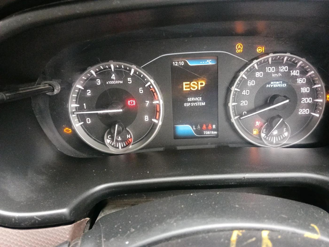 2024 Maruti BREZZA ZXI + SMART HYBRID, Petrol, Manual, 7,361 km, interior