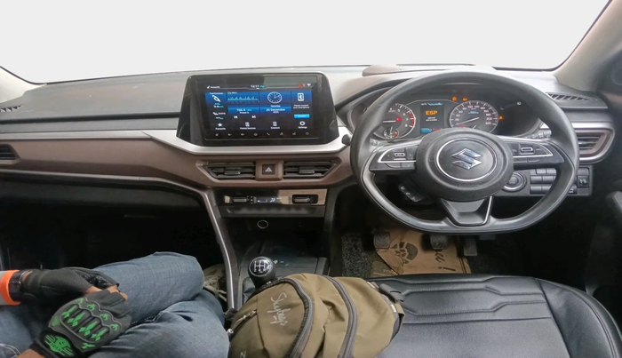 2024 Maruti BREZZA ZXI + SMART HYBRID, Petrol, Manual, 7,361 km, interior