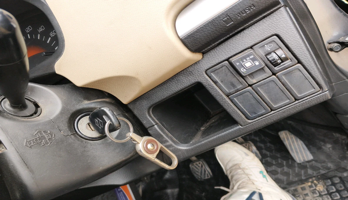 2018 Maruti Wagon R 1.0 LXI, Petrol, Manual, 1,16,676 km, interior