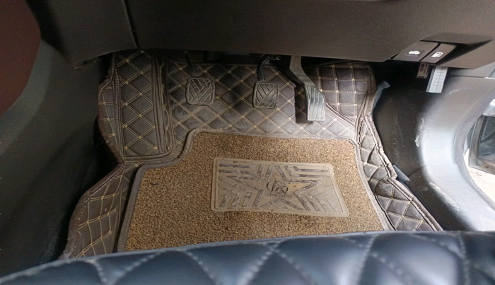 2023 Maruti Grand Vitara SIGMA SMART HYBRID, Petrol, Manual, 14,620 km, interior