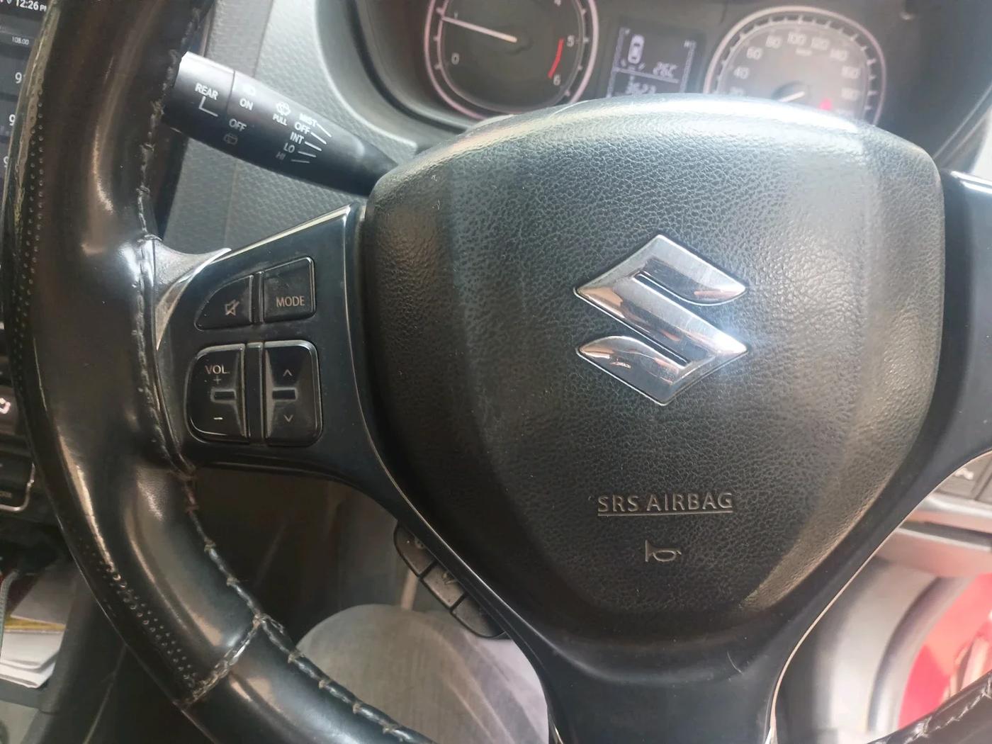 2017 Maruti Vitara Brezza ZDI, Diesel, Manual, 1,21,639 km, interior