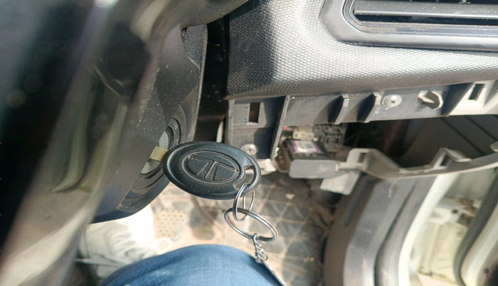 2019 Tata Tiago XE PETROL, Petrol, Manual, 44,126 km, interior