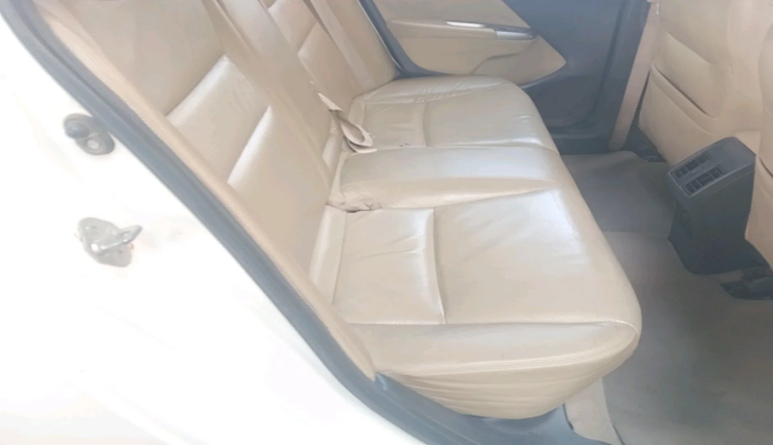 2015 Honda City 1.5L I-VTEC VX, Petrol, Manual, 1,04,941 km, interior