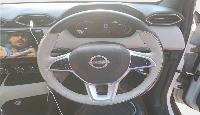 2022 Nissan MAGNITE XE, Petrol, Manual, 12,637 km, interior