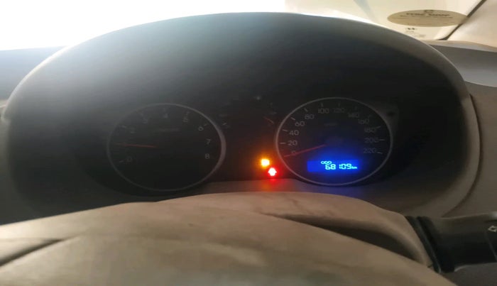 2011 Hyundai i20 SPORTZ 1.2, Petrol, Manual, 68,109 km, interior