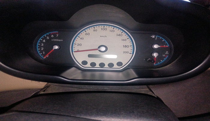 2010 Hyundai i10 MAGNA 1.1, Petrol, Manual, 1,30,000 km, interior