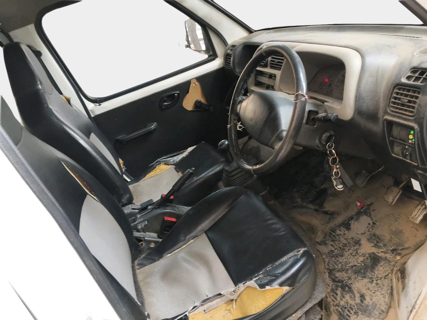 2018 Maruti Eeco 5 STR WITH A/C+HTR CNG, CNG, Manual, 55,532 km, interior