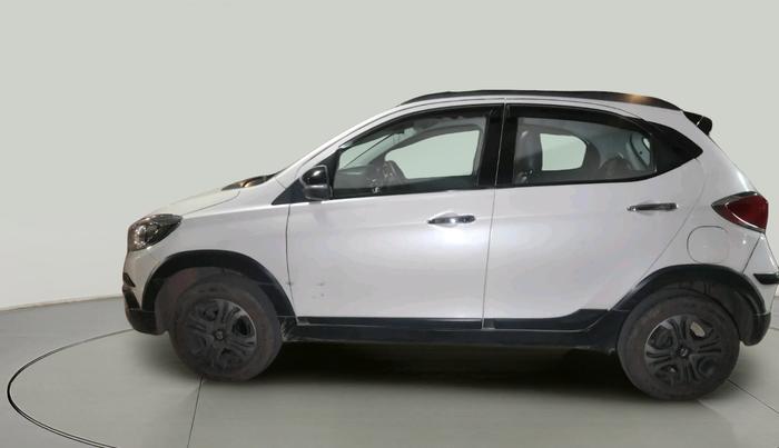 2018 Tata TIAGO NRG PETROL, Petrol, Manual, 90,788 km, exterior
