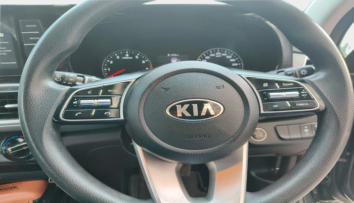 2020 KIA SELTOS HTK PLUS 1.5, Petrol, Manual, 56,144 km, interior