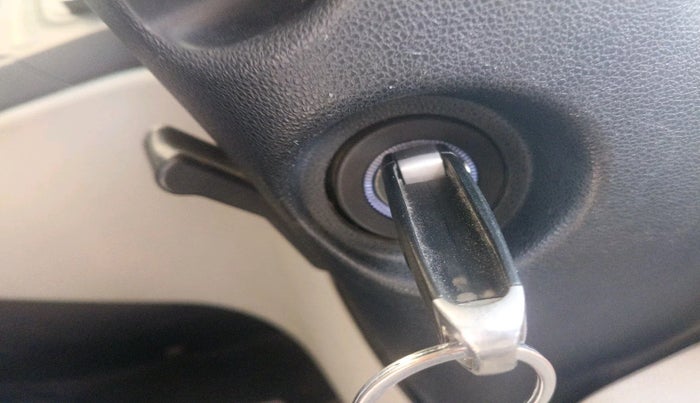 2019 Mahindra MARAZZO M4 7 STR, Diesel, Manual, 1,16,052 km, interior