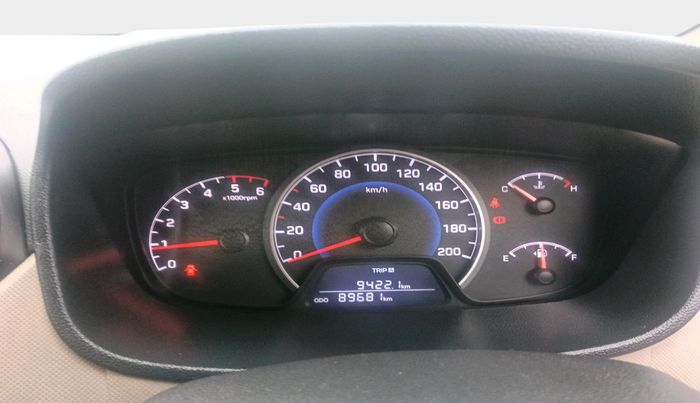 2017 Hyundai Grand i10 SPORTZ U2 1.2 CRDI, Diesel, Manual, 89,681 km, interior