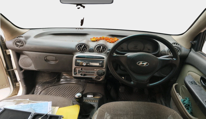 2010 Hyundai Santro Xing GLS, Petrol, Manual, 2,77,175 km, interior